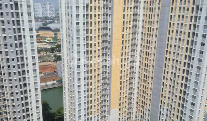 Dijual Apartemen Springlake Tower Azolla View Pool Kota Bekasi