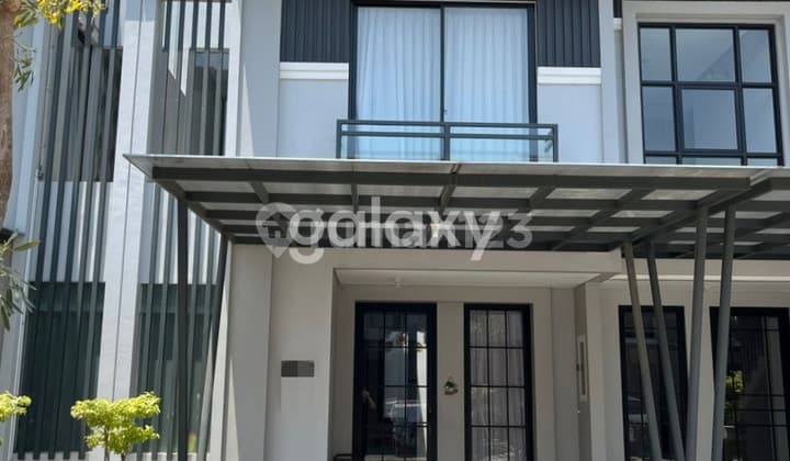 Rumah Bagus 2 Lantai Grand Pakuwon Surabaya GMK03329