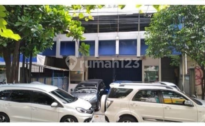 Ruko Strategis 3 Lantai Jalan Protokol Raya Jaksa Agung Suprapto Malang Kota Cocok Bank Cafe Resto Showroom Bengkel dekat Pusat Kota, Pusat Bisnis, Pusat Kuliner