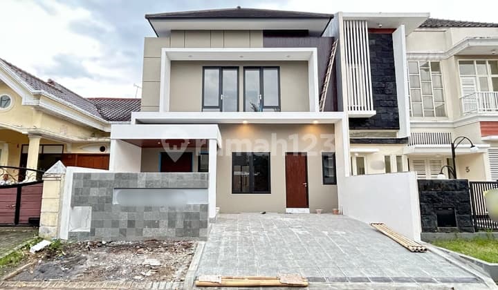 Rumah Baru Semi Perabot Siap Huni Perumahan Cluster Araya Malang Lokasi Strategis dekat Tol, Kampus Binus