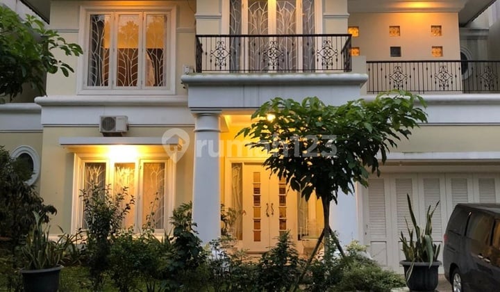 Rumah Mewah Riverside Malang