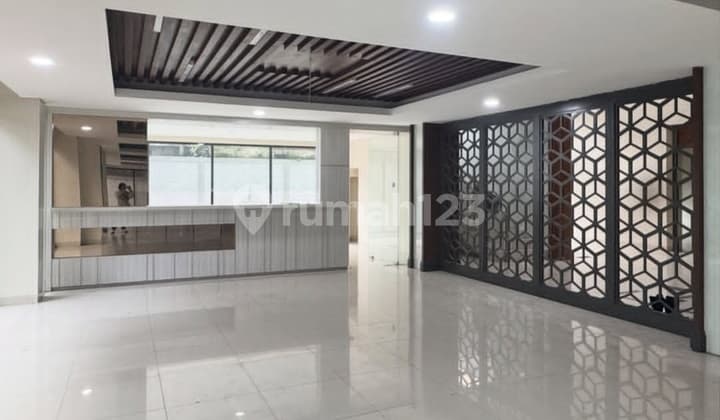 Asia Africa Office for Sale 5-Storey Office Suitable for Bank, Cafe, Hotel on the Asia Africa Wing Bandung