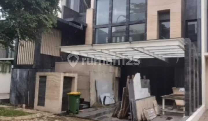 Hot Price. Luxury House Navapark Cluster Lancewood, BSD