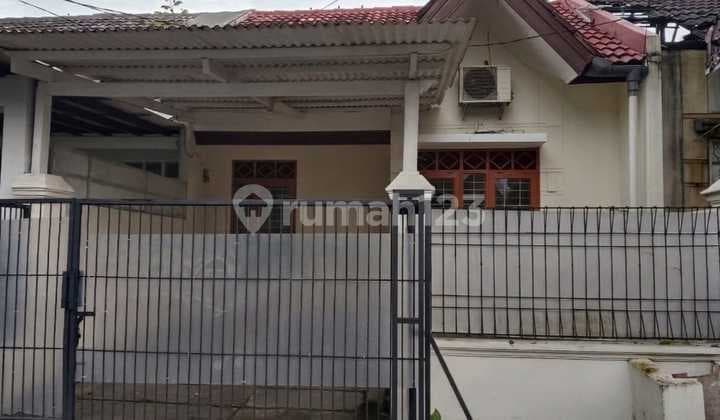 Rumah Strategis Siap Huni di Nusa Loka BSD City, Tangerang, Banten