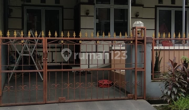 Cheapest. 1-story house Regensi Melati Mas, North Serpong Cheapest. 1-story house Regensi Melati Mas, North Serpong