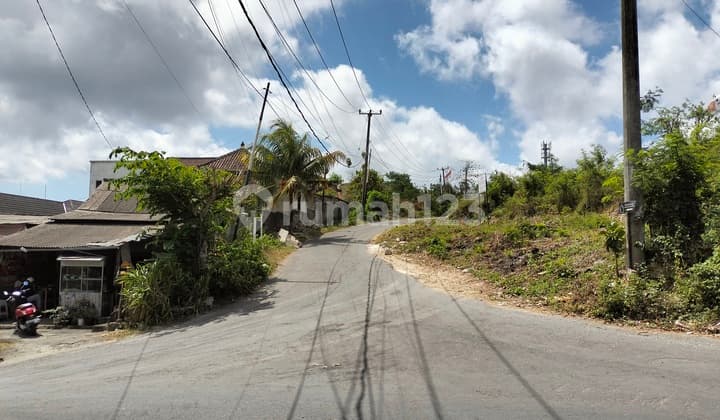 Barang Langka. Tanah Di Pojok Jalan Toyaning Langui, Ungasan