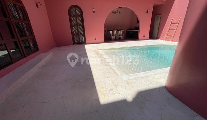 Sewa 15 Tahun Vila Fully Furnished Dekat Pantai Jimbaran