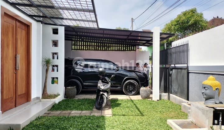 Rumah Keluarga Ada Kolam Renang Dan Halaman Luas di Jimbaran