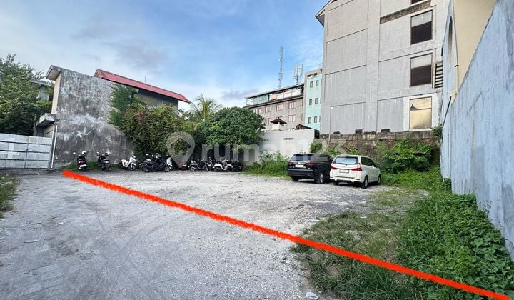 Satu-Satunya! Tanah 300M2 di Petitenget - Seminyak, Dekat Pison