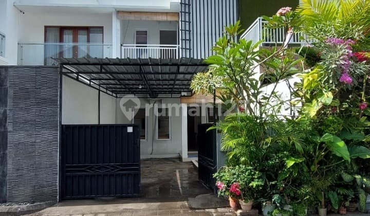 Rumah Strategis 2 Lantai Furnished Jimbaran, Area Kampus Udayana