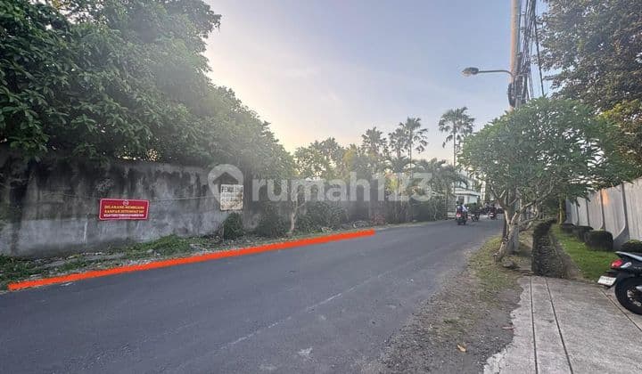 Hot Deal! 435m2 Land on Jalan Raya Umah Buluh, Canggu