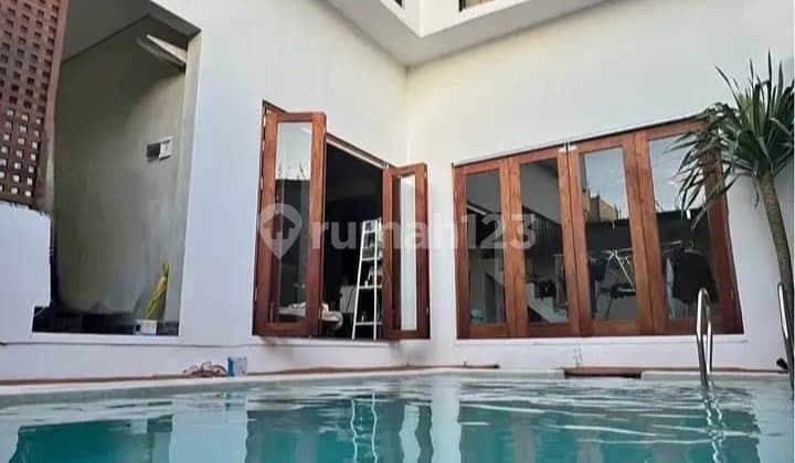 Vila 2 Lantai Murah di Jalan Goa Gong Atas, Ungasan