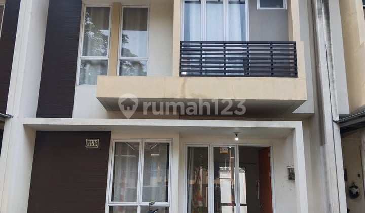 Rumah 2 Lantai Siap Huni Dekat dengan Sekolah dan Mal Citra Raya