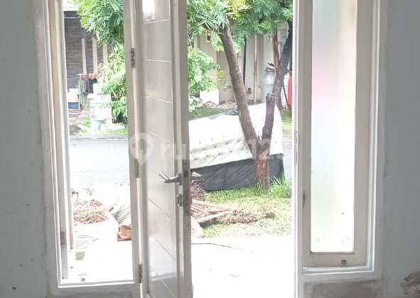 Disewa Rumah Suvarna Sutera Padi Murah