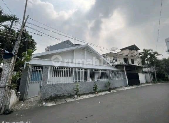 Disewakan.rumah.siap.huni.dipetojo Jakata.pusat.