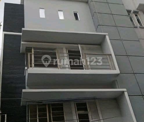 ******** ******** Pusat Rumah Bagus SHM di Pasar Baru