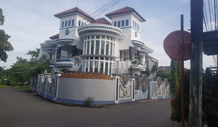 For Sale Fully Furnished Luxury Home in Bumi Malaka Asri Complex, Duren Sawit, East Jakarta.