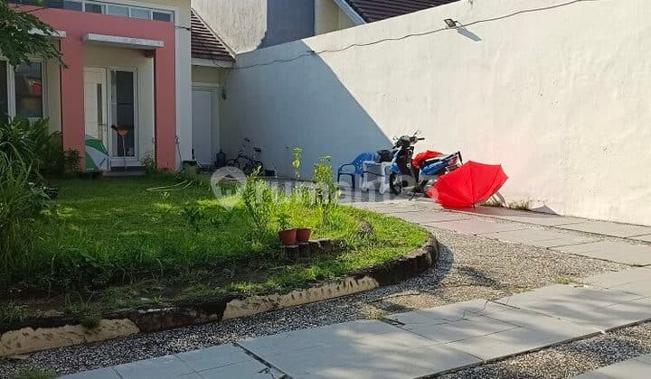 Rumah Luas di Harapan Indah Cluster Ifolia Bekasi