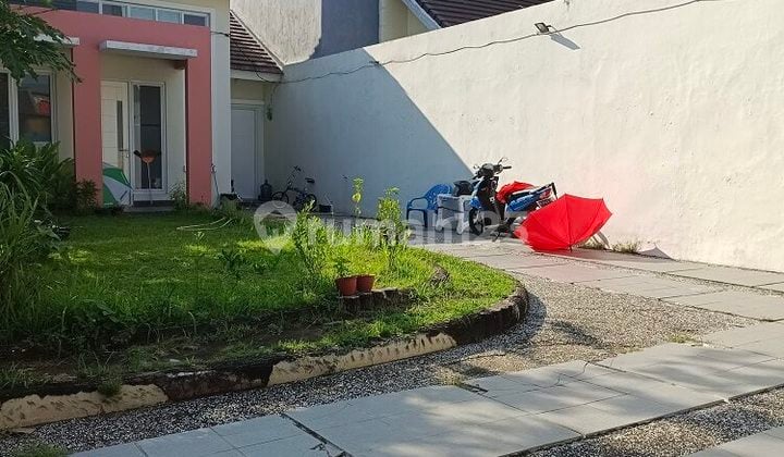 Rumah Luas di Harapan Indah Cluster Ifolia Bekasi