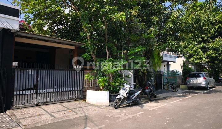 Ready-to-Occupy House in Duta Bumi 2, West Bekasi