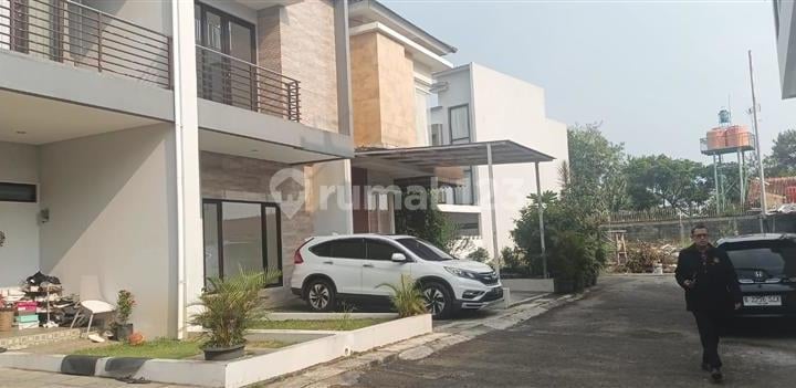Rumah Baru Siap Huni di Cikutra Bandung Dekat Area Kampus dan Gedung Sate