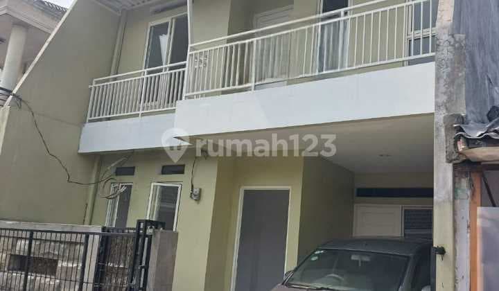 RUMAH CANTIK CIMONE PERMAI TANGERANG 2 LANTAI BAGUS SIAP HUNI