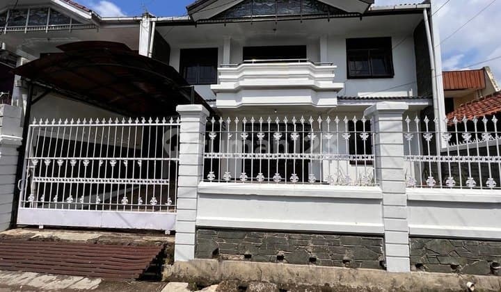 Rumah Siap Huni Sayap Bkr Dekat Kampus