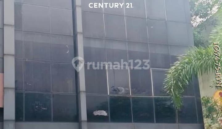 For Rent, Kebayoran Arcade Shop House Ready to Use