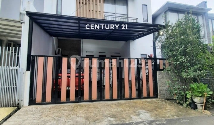 Disewakan Rumah Full Furnished Terawat Bersih Rapi di Sektor 9