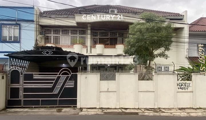 Posisi Rumah Sangat Strategis Akses Dekat Daerah Bintaro Jaya