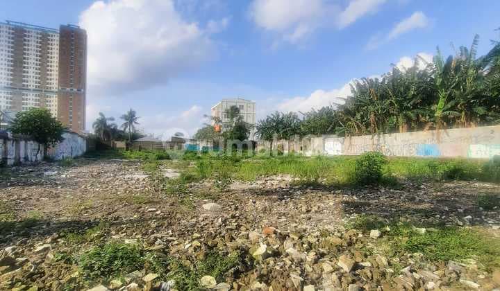 Kavling Datar Berpagar Sangat Strategis Pinggir Jalan Raya Ciater