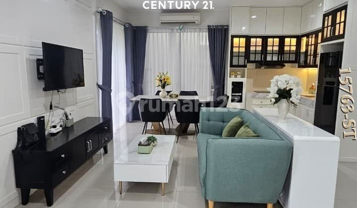 Disewakan Rumah Semi Furnished Dalam Cluster di Pik