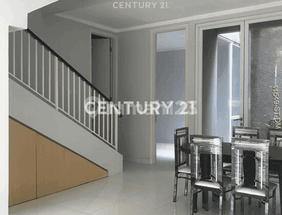 Move-In Ready House in Discovery Bintaro Sector 9