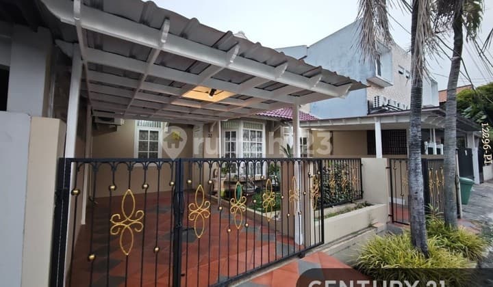 For Rent: Serene House in Bintaro Sector 5 Complex
