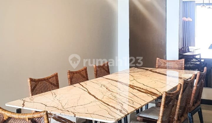 Apartment The Pakubuwono Menteng 3BR Furnished New 08176881555