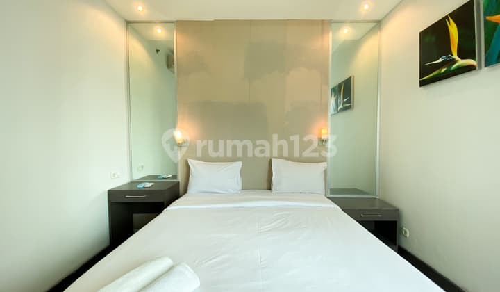 Furnished Apartemen Crown Court Executive Condominium