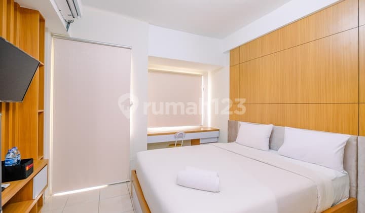 Studio Furnished Apartemen Margonda Residence 5