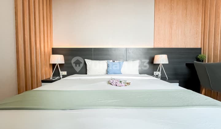 Furnished Apartemen Four Winds Dekat Senayan City