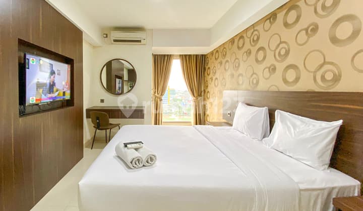 Studio Furnished Apartemen Warhol Residence