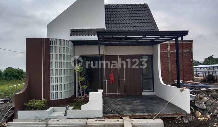 Sapphire Sereniti Adiwerna Tegal