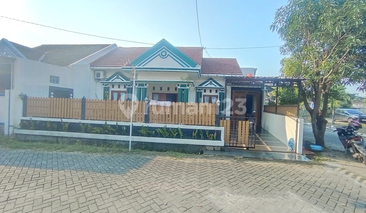 Rumah SHM di Perumahan Sapphire Residence, Jl. Siklepuh Raya, Kademangaran, Dukuhturi, Tegal, Jawa Tengah, Indonesia, 52192, Tegal Timur