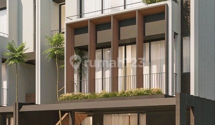 House in a Prime Location Cilandak Citos, Adjacent to Fatmawati MRT