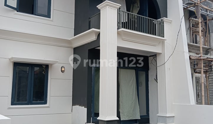 Rumah Siap Huni Dilokasi Emas Cinere Nempel Lebakbulus
