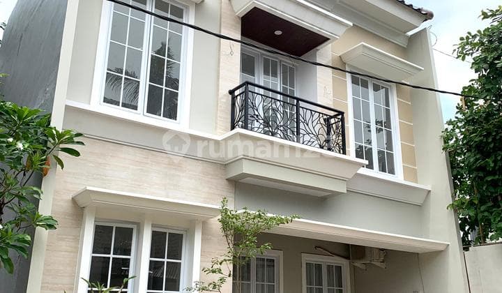 Rumah Mewah Cinere Tanpa Dp Nempel Tol Brigjif Jaksel