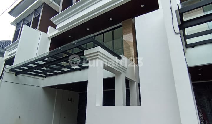 Rumah Termewah Dalam Cluster Elit Privat Cilandak