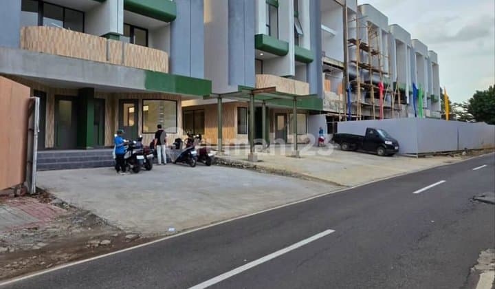 Ruko Mewah Dikawasan Ramai Jaksel Dekat Tbsimatupang
