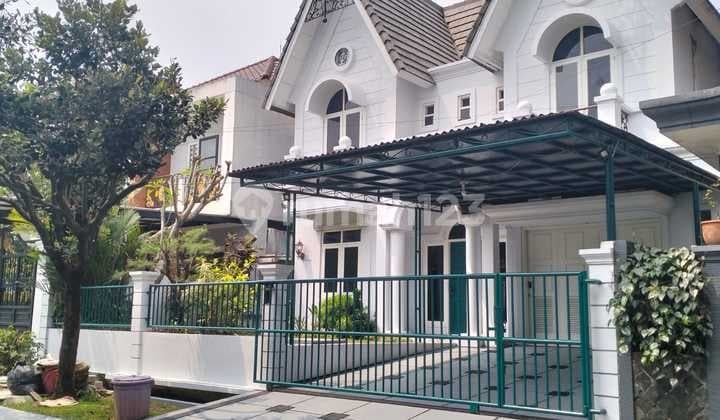 Ekskusif! Rumah Luas dan Nyaman di Bukit Golf Cibubur