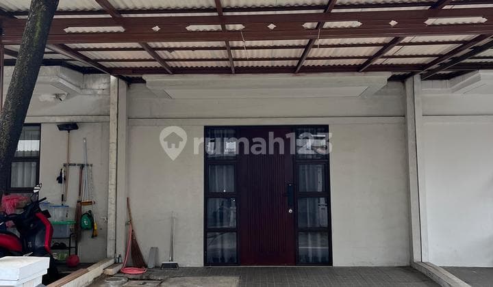 Rumah Sewa Rapi di Perumahan Vida Bekasi