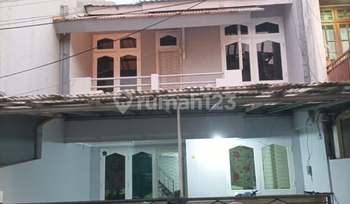 For Sale 2-Story House in Kelapa Gading, North Jakarta