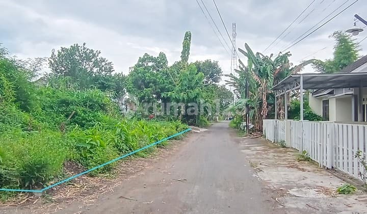 Tanah Area Jalan Kaliurang Lingkungan Maju Dg Perumahan